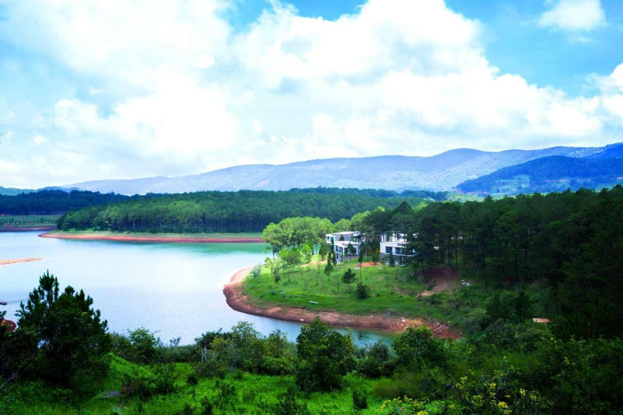 Terracotta Villa Tuyen Lam Lake Dalat Exteriör bild
