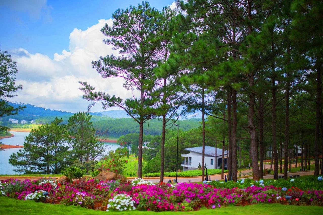 Terracotta Villa Tuyen Lam Lake Dalat Exteriör bild